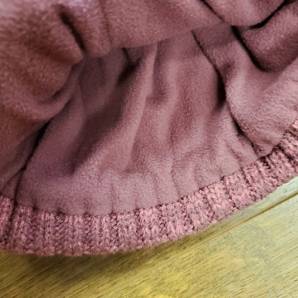 *NEW* Under Armour, OS | Women's Pink Knit Beanie - Picture 3 of 4